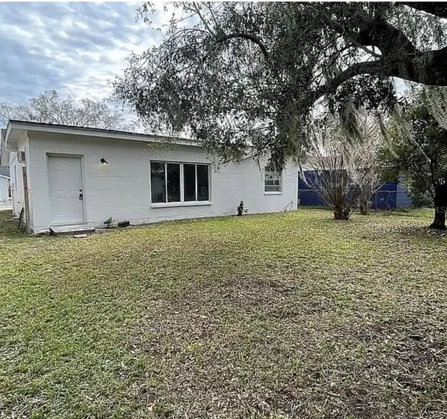Listing Photo 14