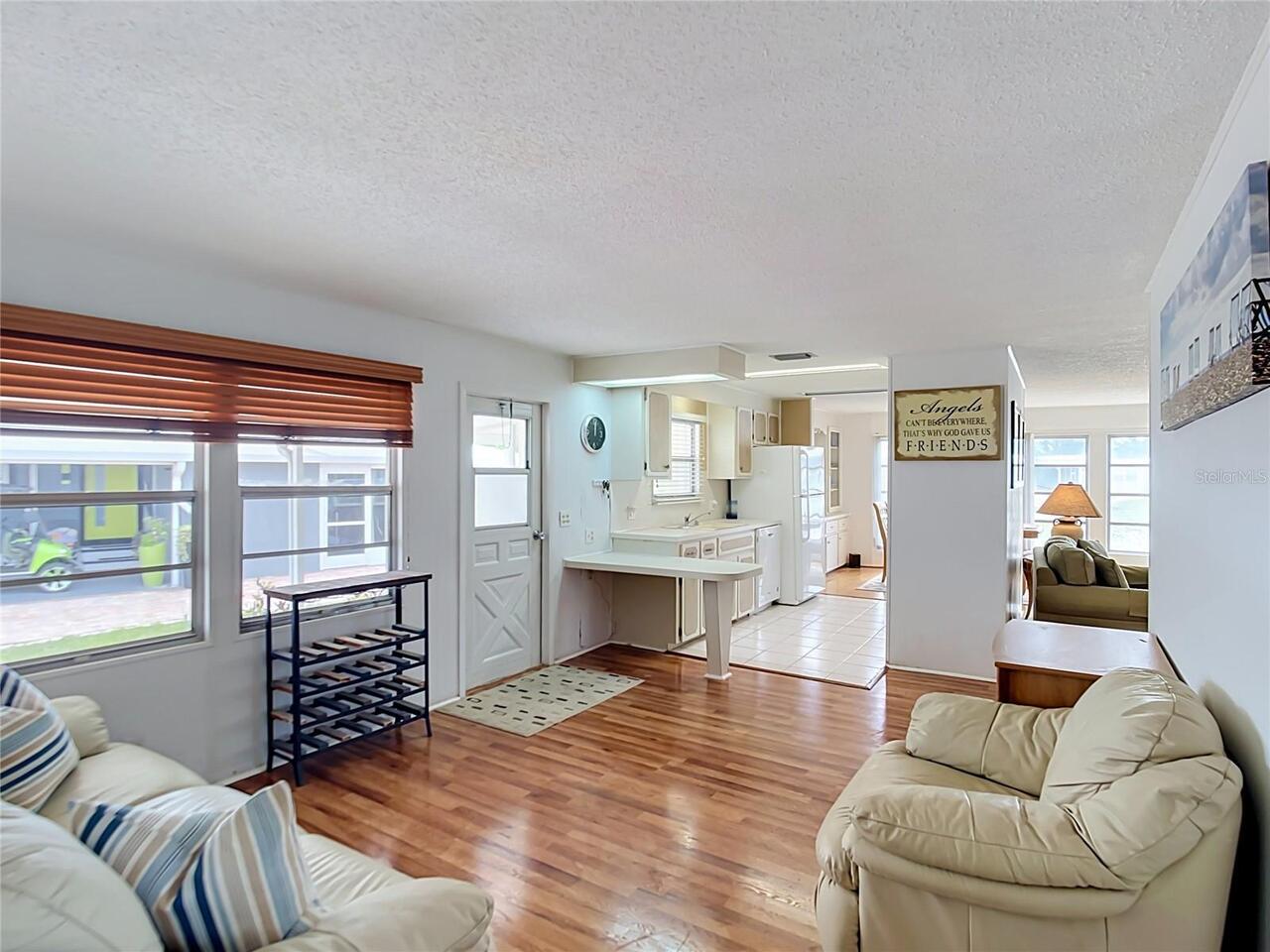 Listing Photo 7