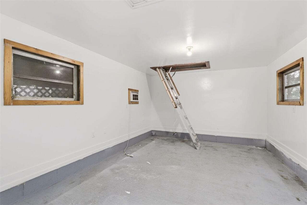 Listing Photo 38