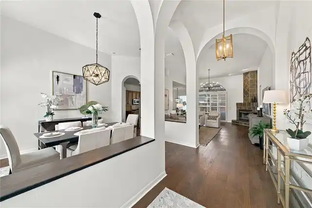 Listing Photo 11
