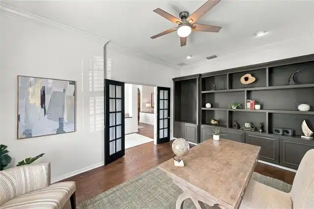 Listing Photo 17