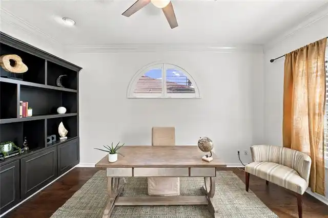 Listing Photo 18