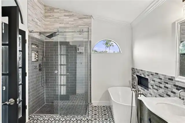 Listing Photo 62