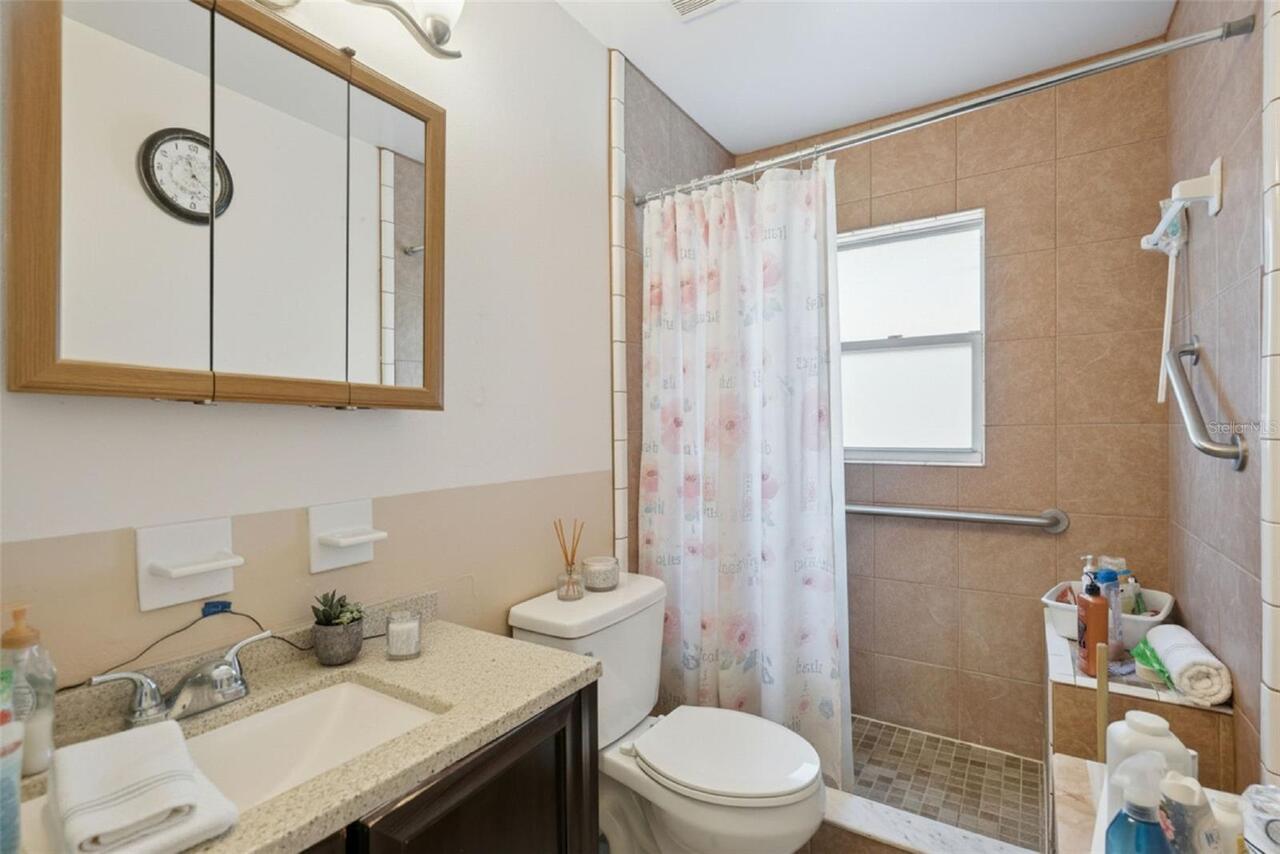 Listing Photo 13
