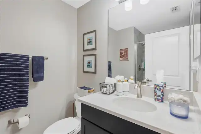 Listing Photo 11
