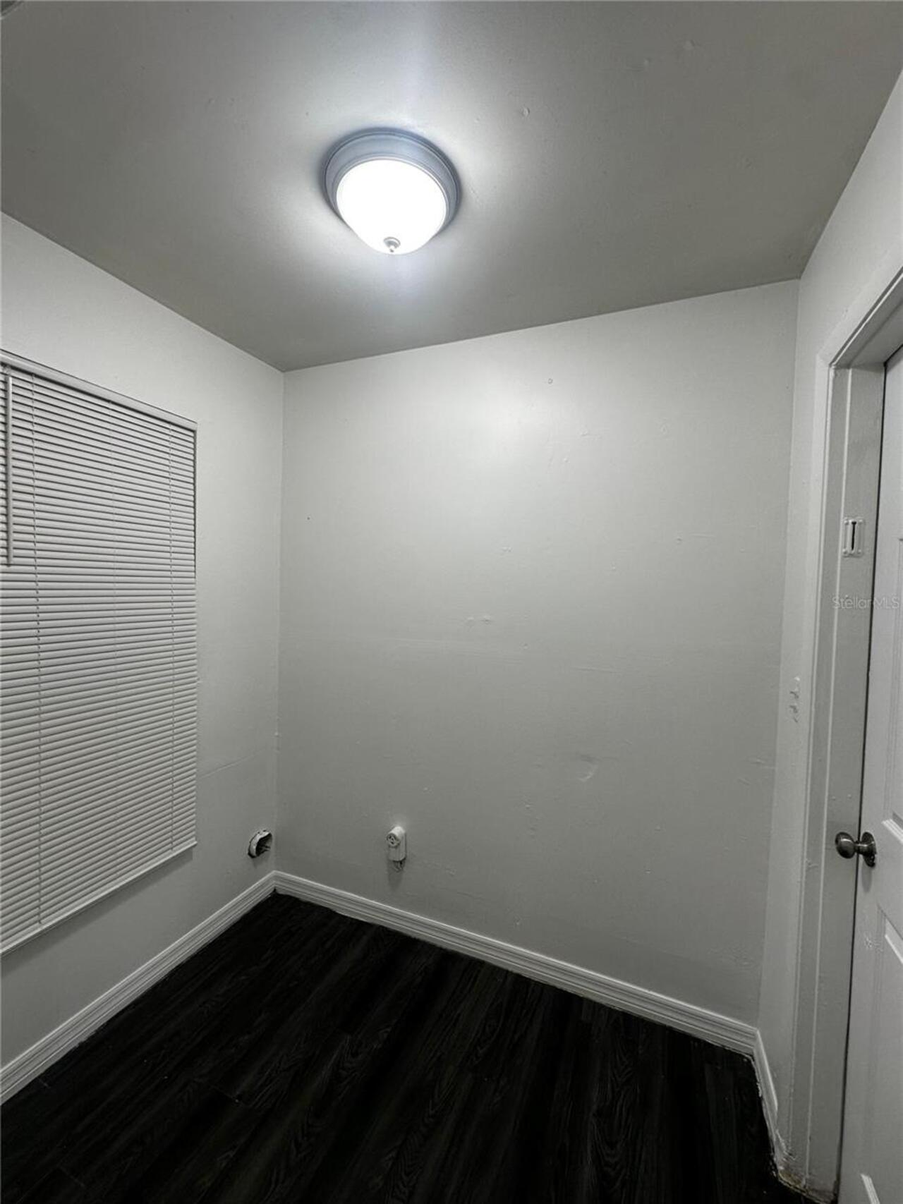 Listing Photo 7
