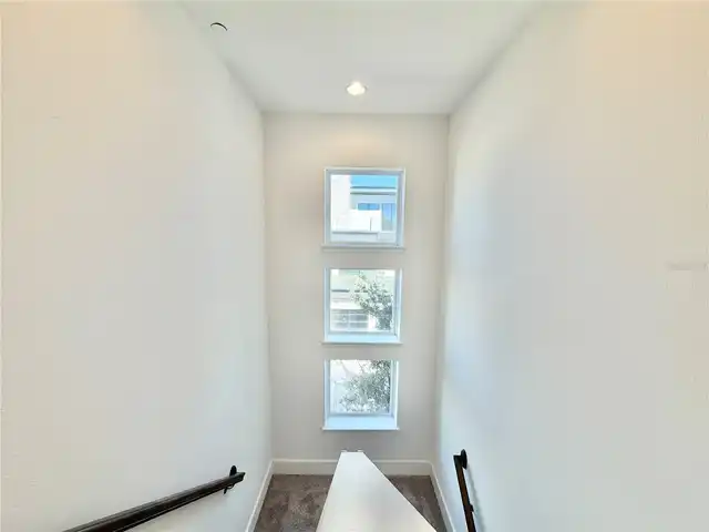 Listing Photo 24