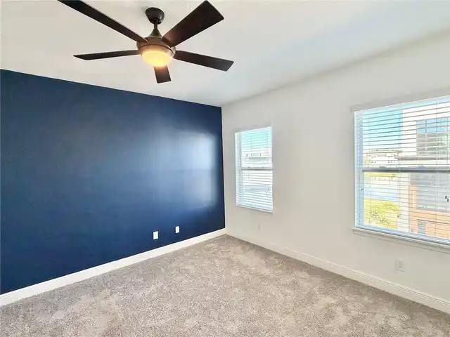 Listing Photo 28