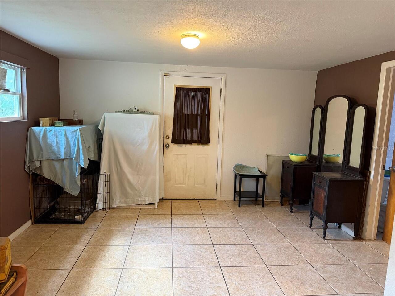 Listing Photo 14