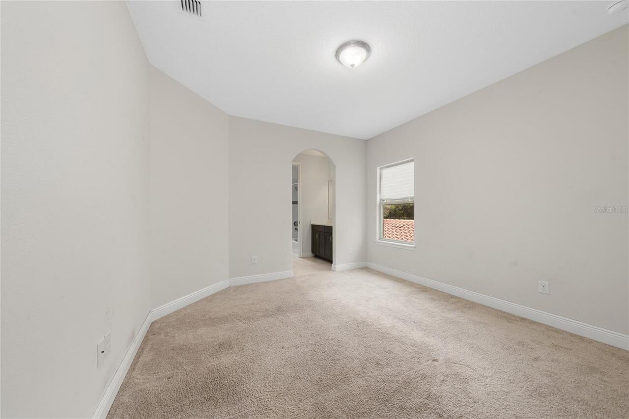 Listing Photo 33