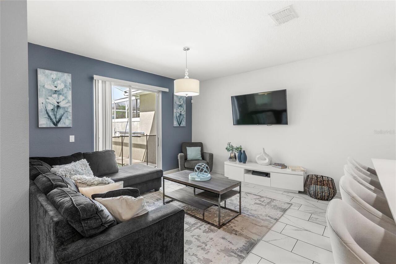 Listing Photo 9