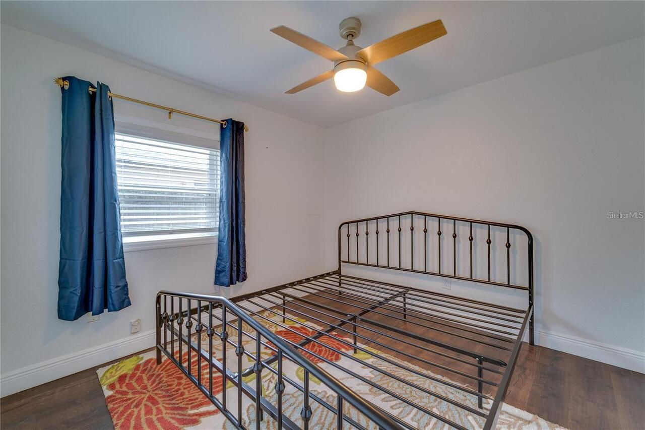 Listing Photo 16