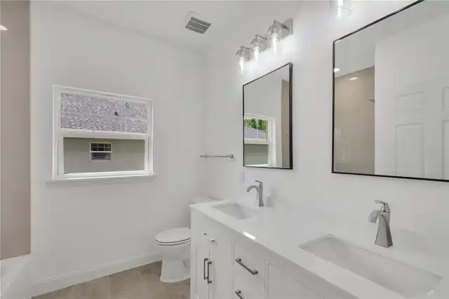 Listing Photo 33