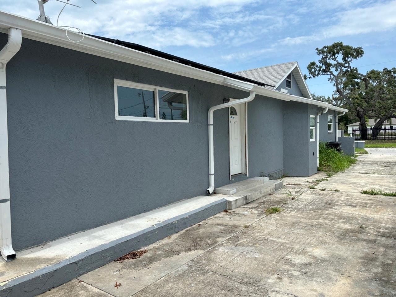 Listing Photo 7