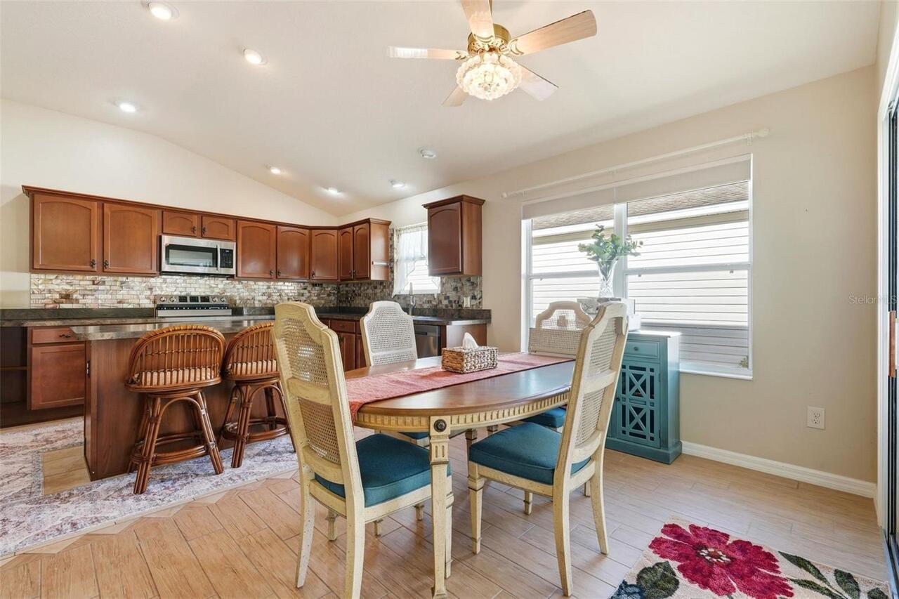 Listing Photo 17