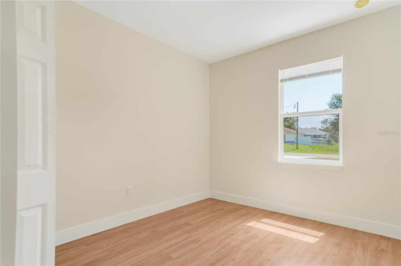 Listing Photo 33