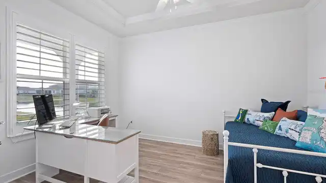 Listing Photo 5