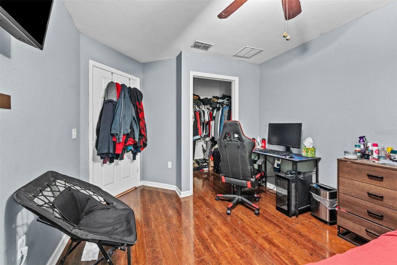 Listing Photo 18