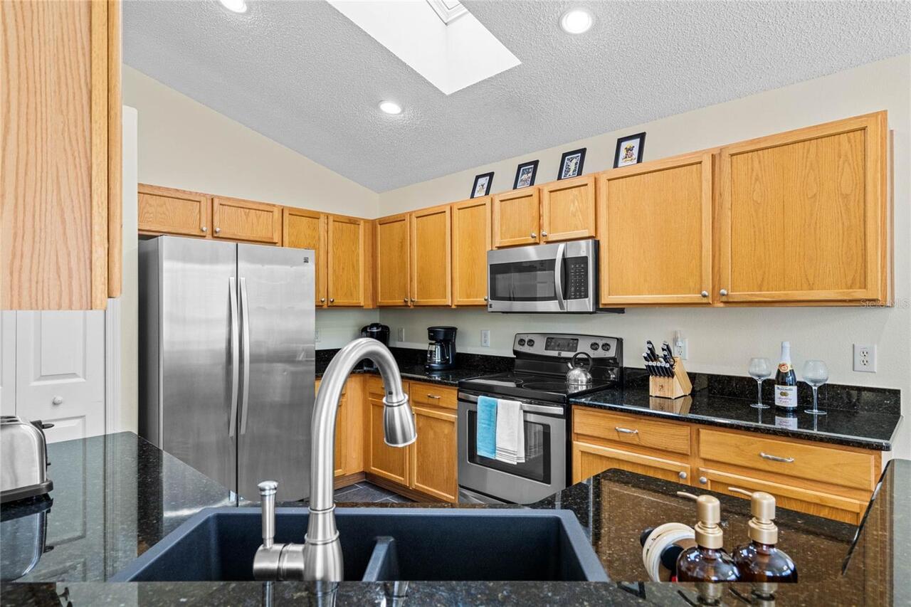 Listing Photo 17