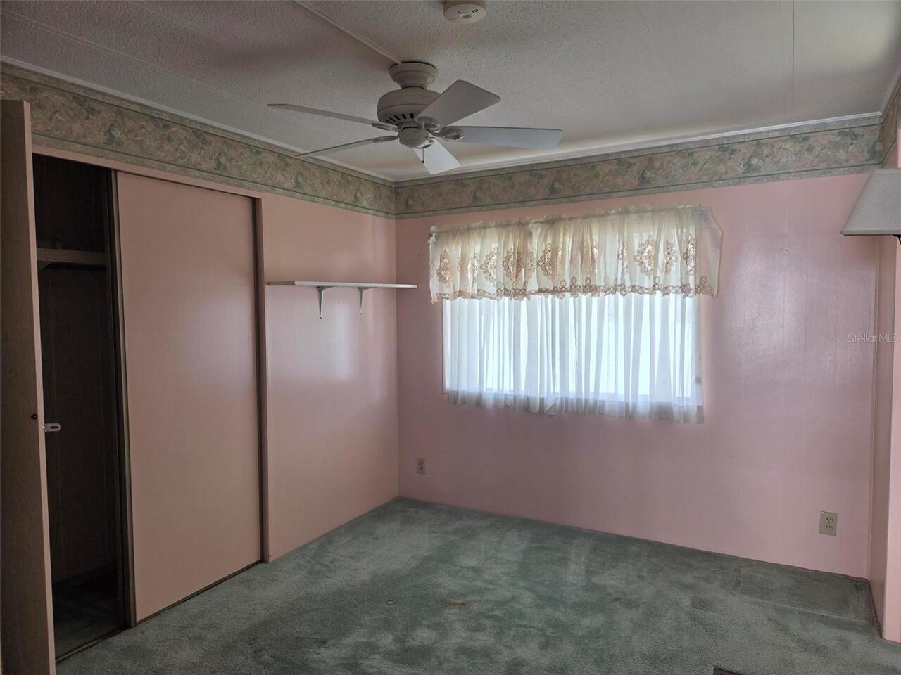 Listing Photo 12