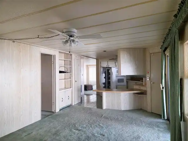 Listing Photo 10
