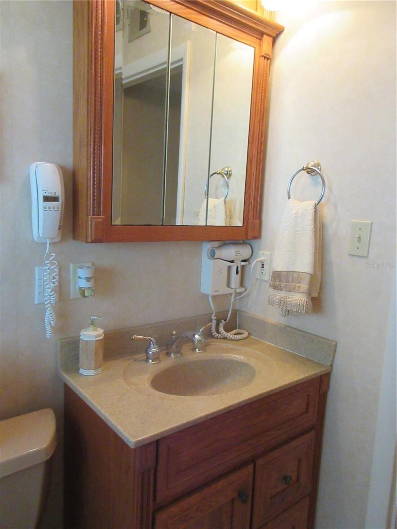 Listing Photo 6