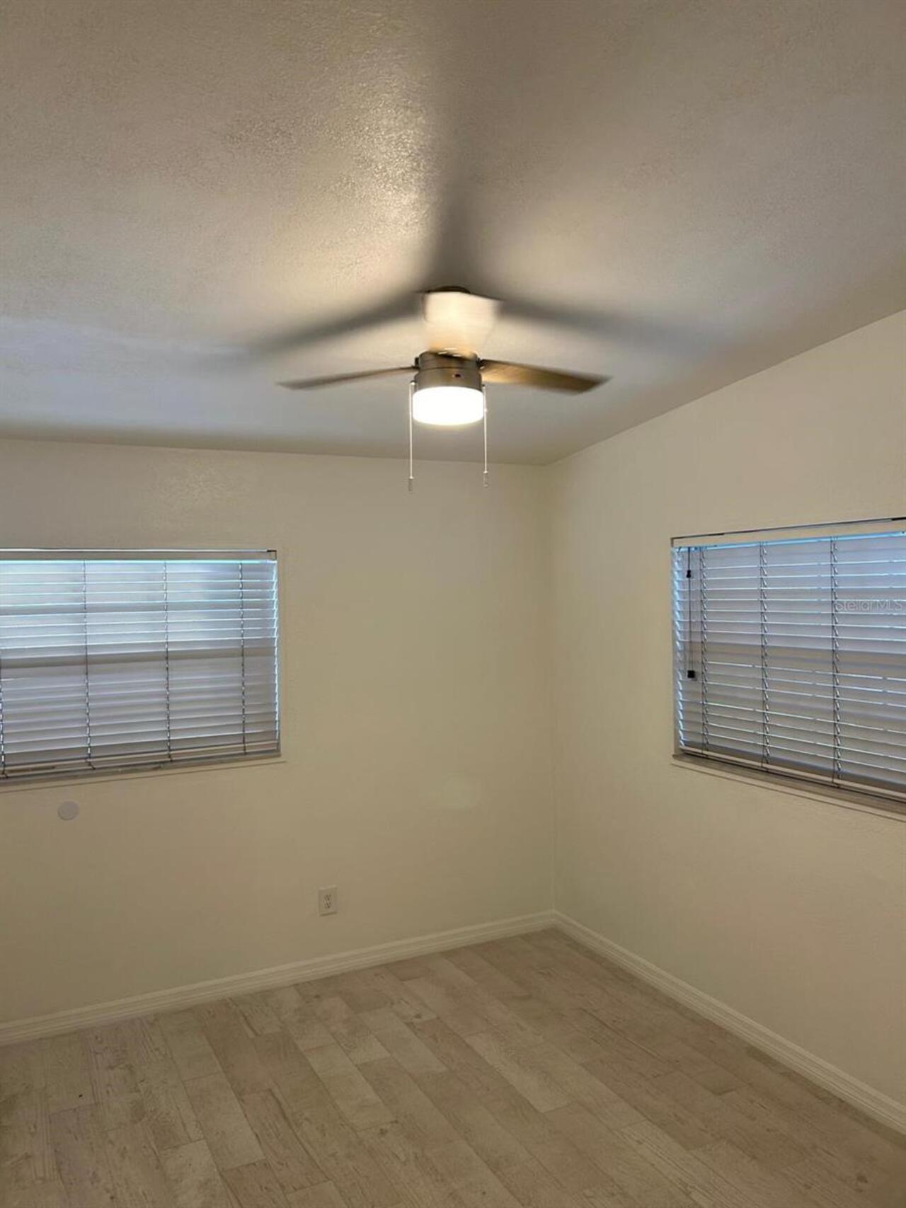 Listing Photo 28
