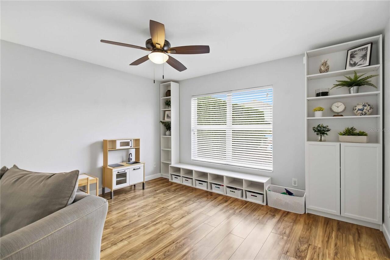 Listing Photo 15