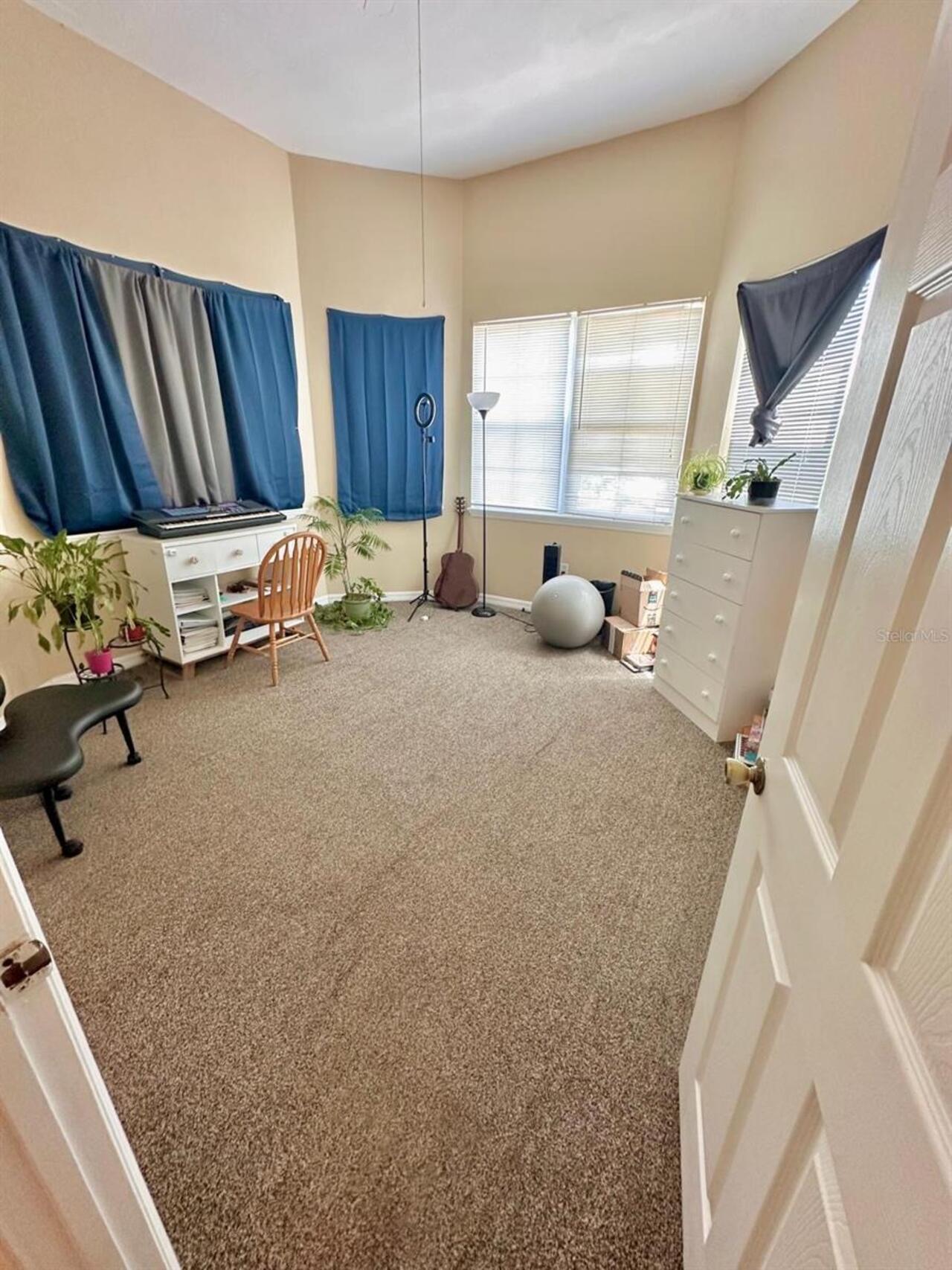 Listing Photo 17