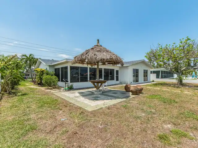 Listing Photo 32