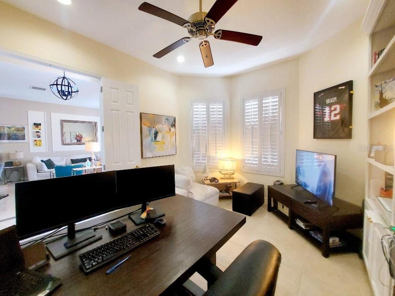 Listing Photo 12