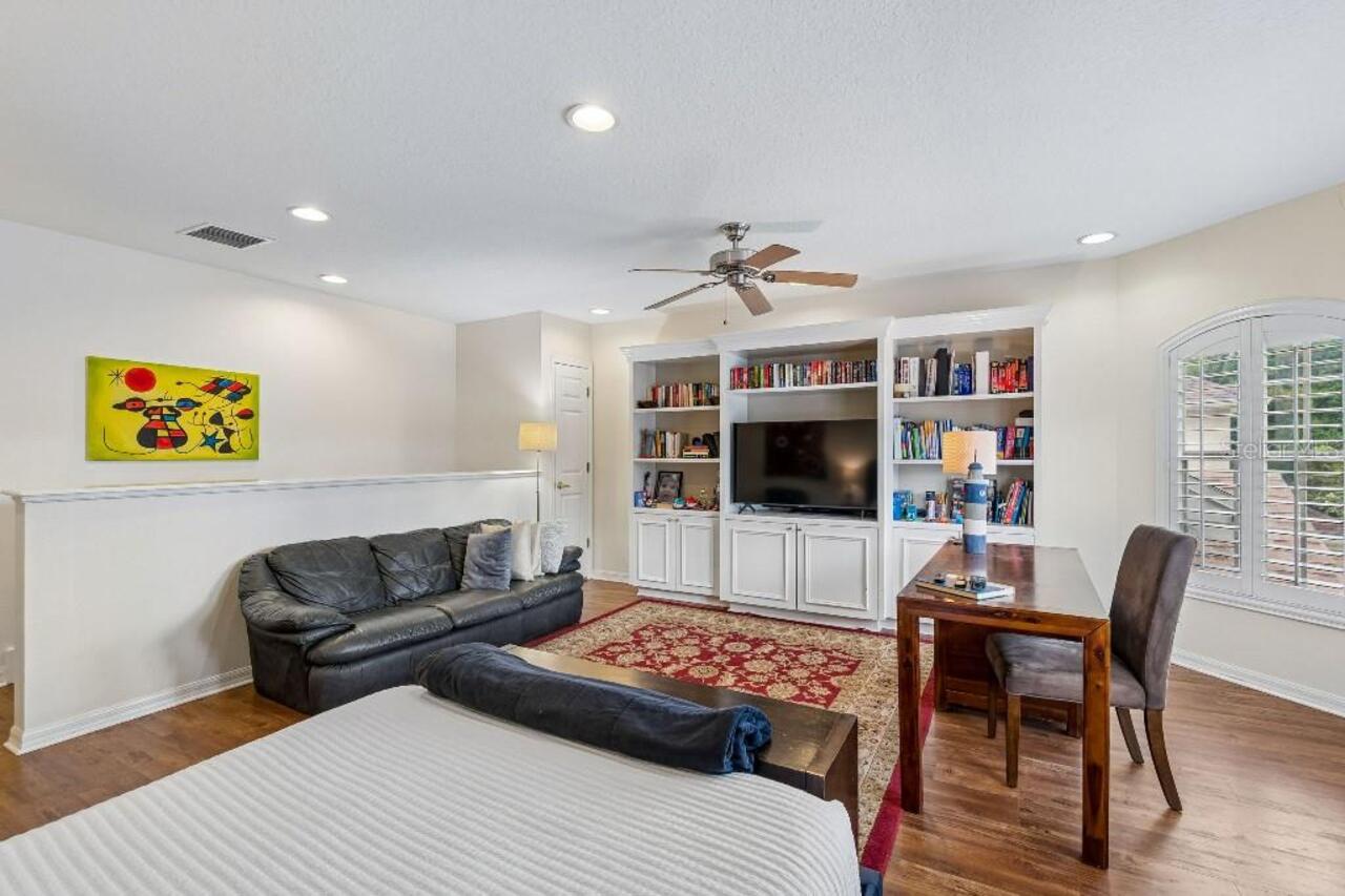 Listing Photo 43