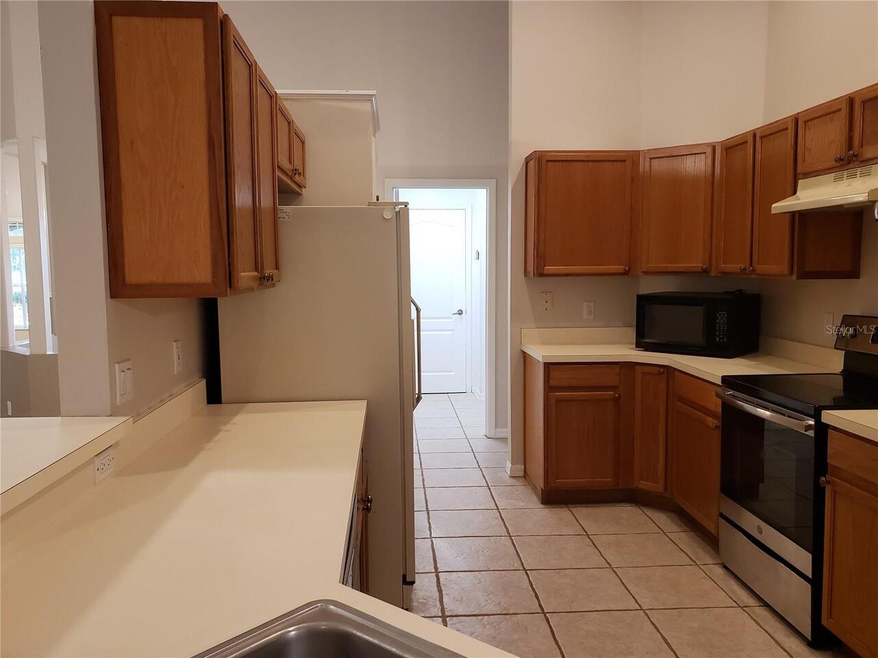 Listing Photo 10