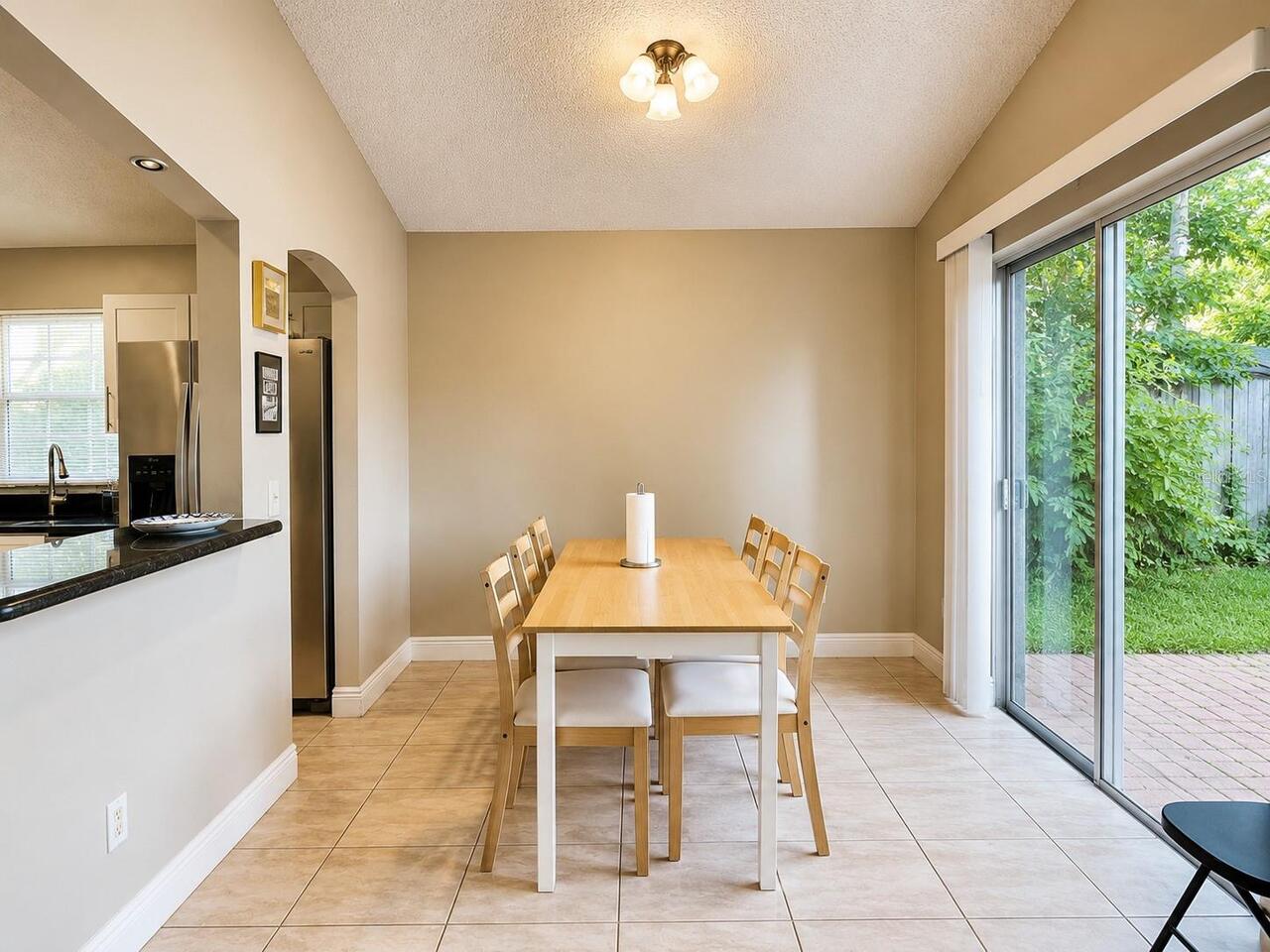 Listing Photo 9