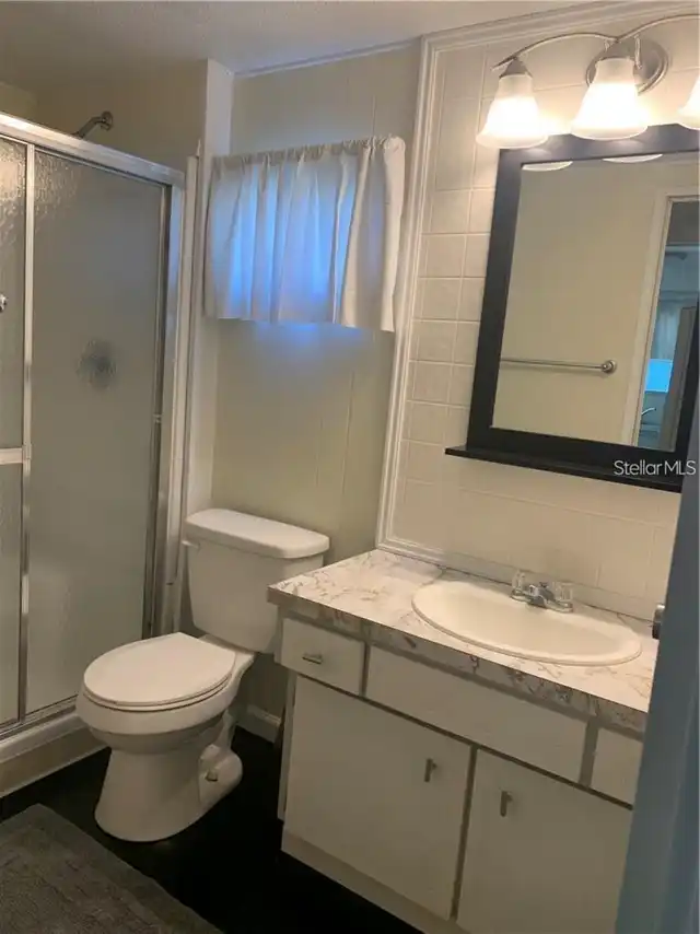 Listing Photo 8