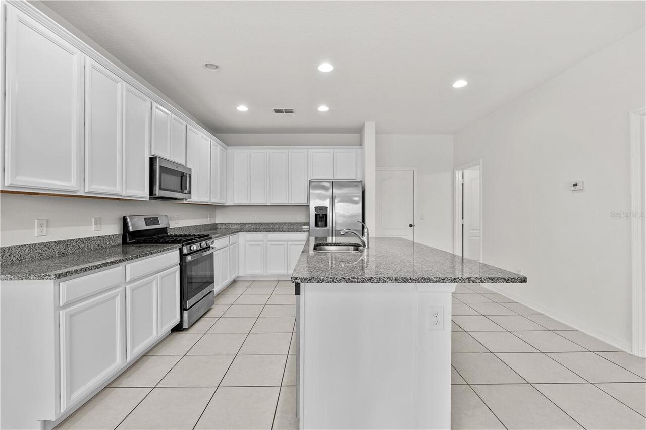 Listing Photo 13