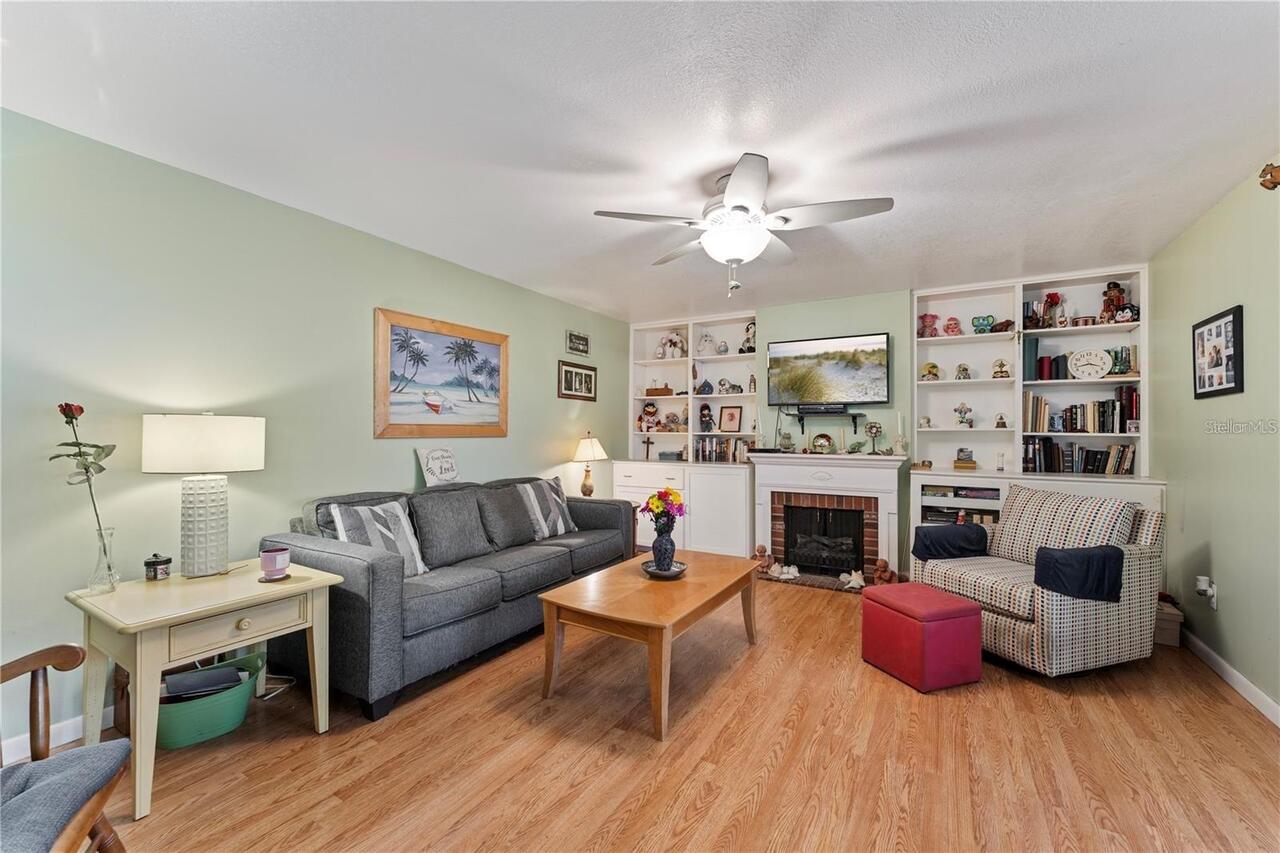 Listing Photo 6