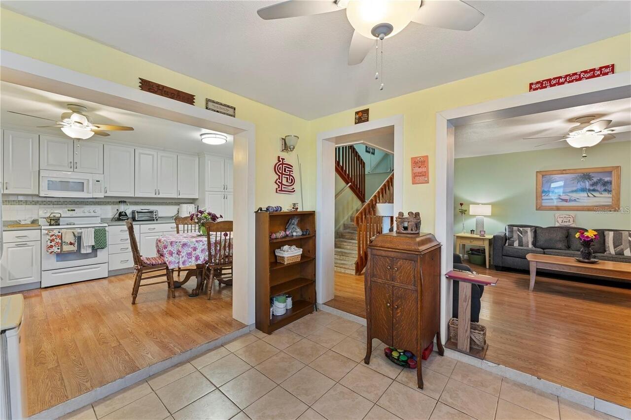 Listing Photo 8