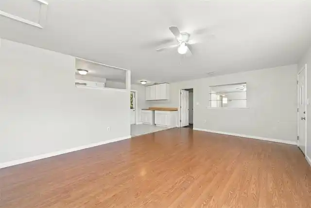Listing Photo 7