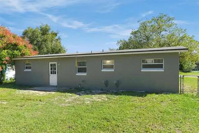 Listing Photo 15