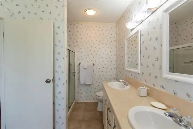 Listing Photo 16