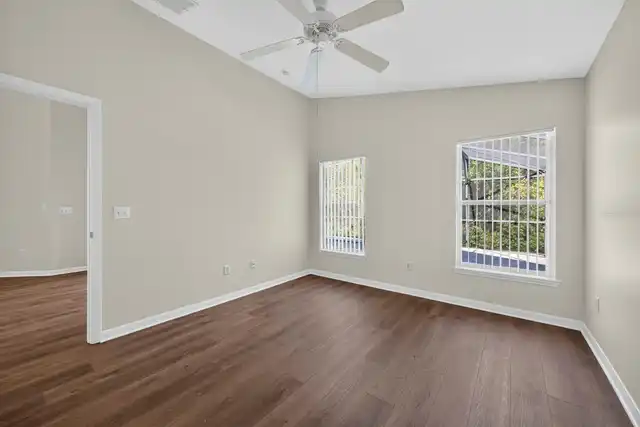 Listing Photo 13