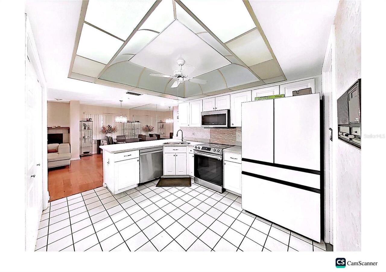 Listing Photo 16