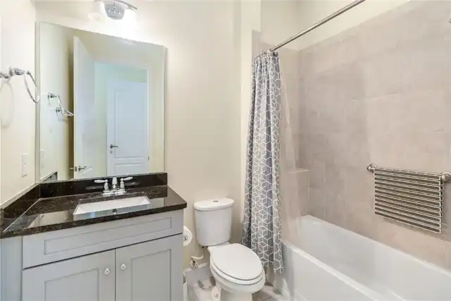 Listing Photo 19