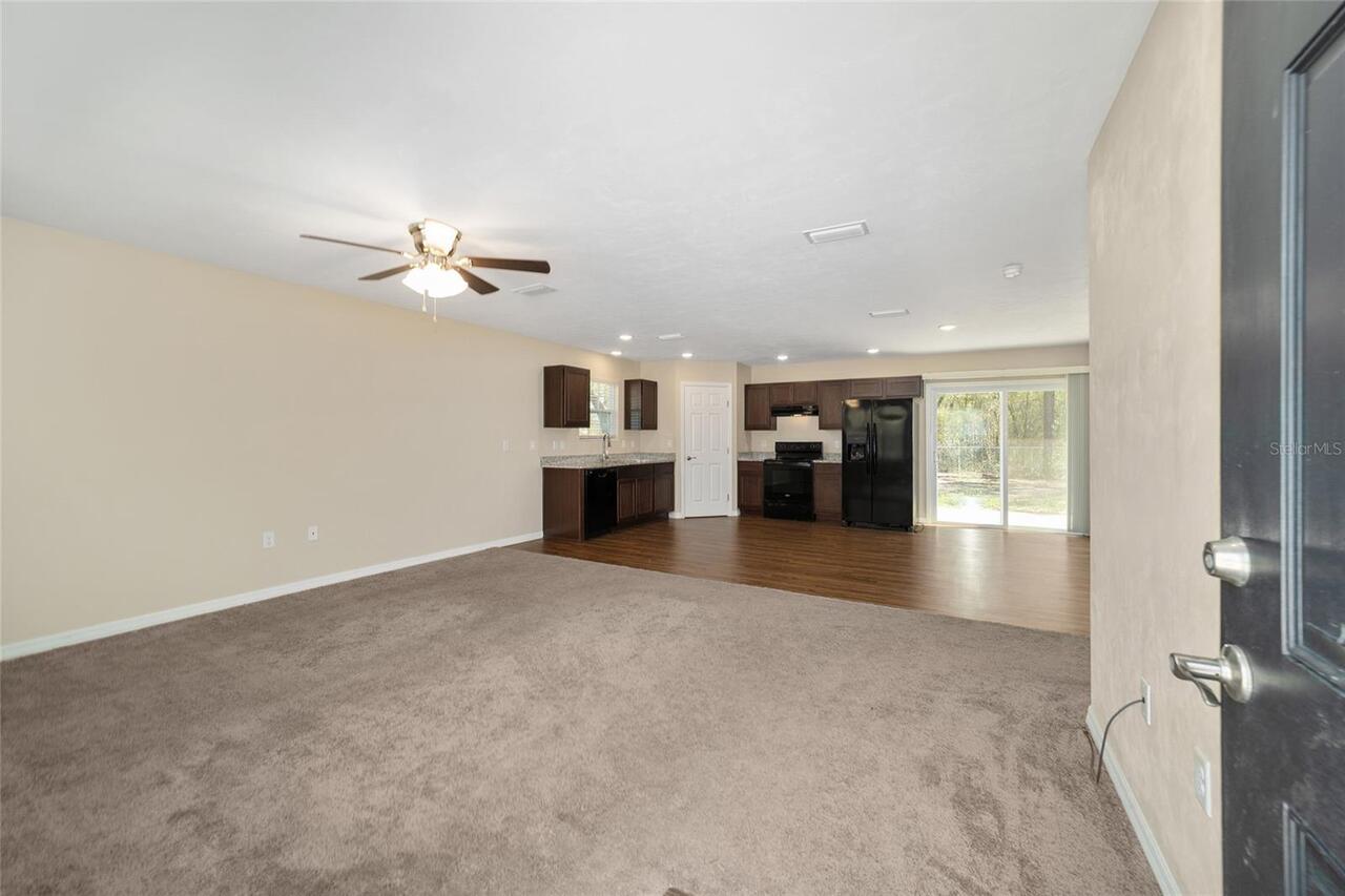 Listing Photo 7