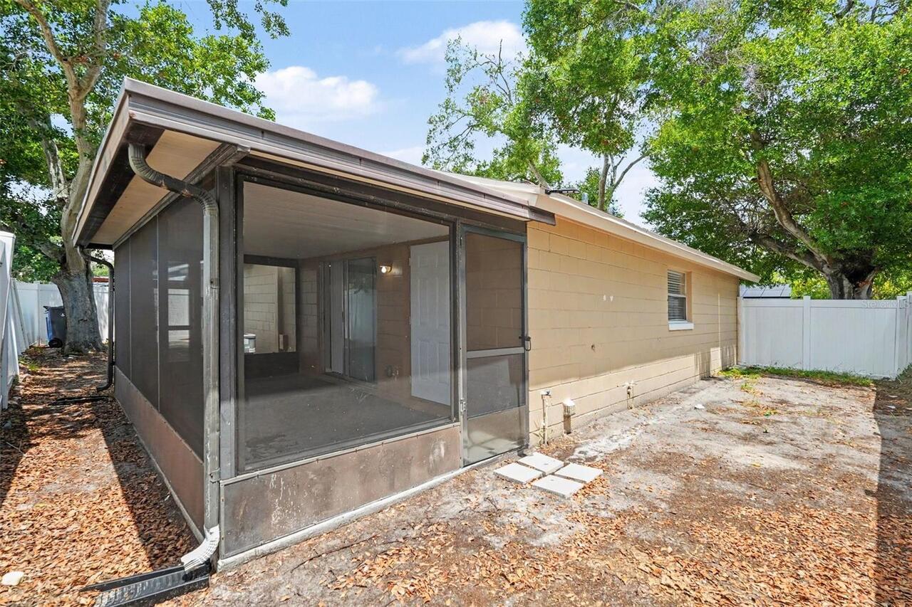 Listing Photo 15