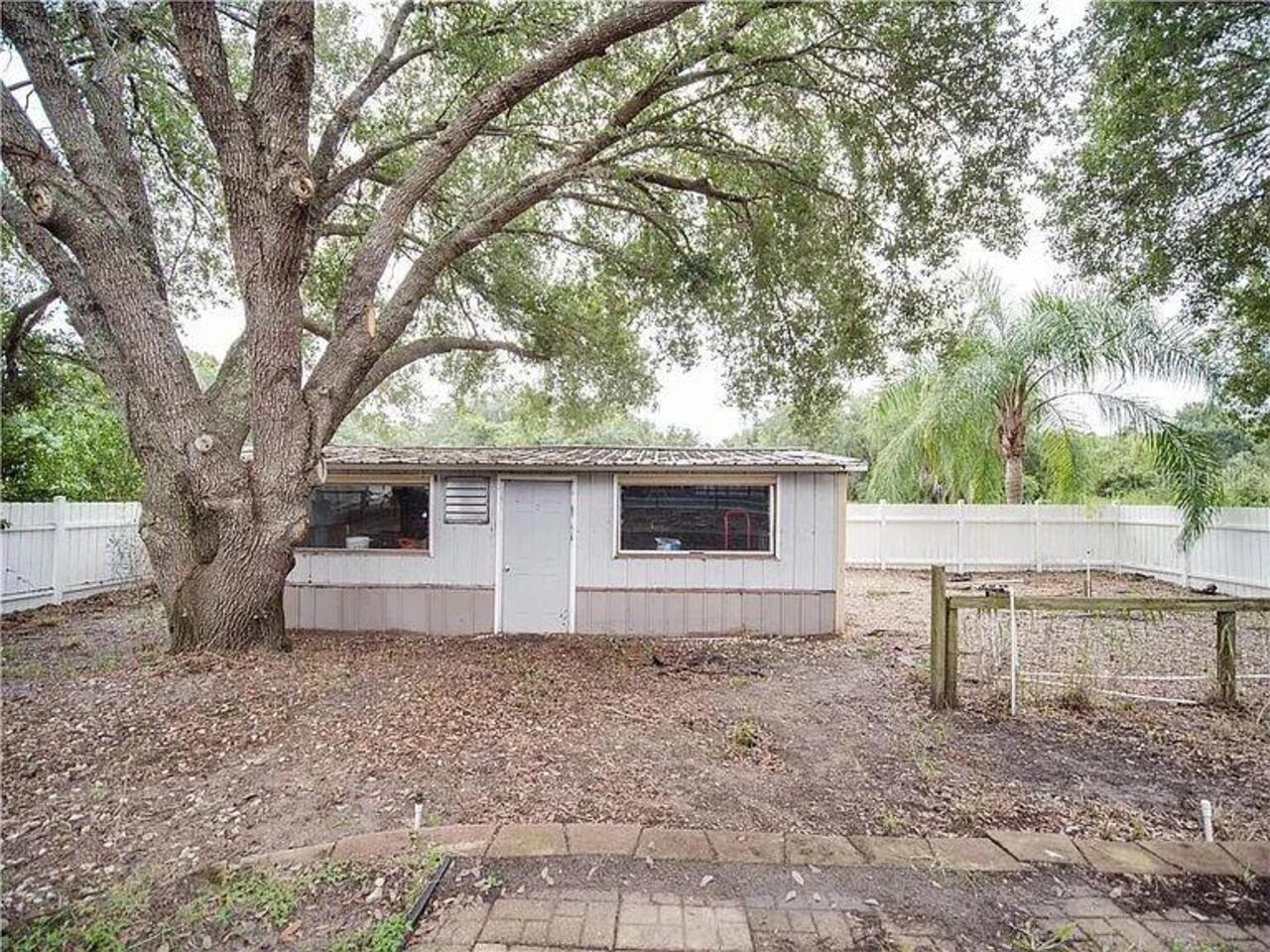 Listing Photo 8