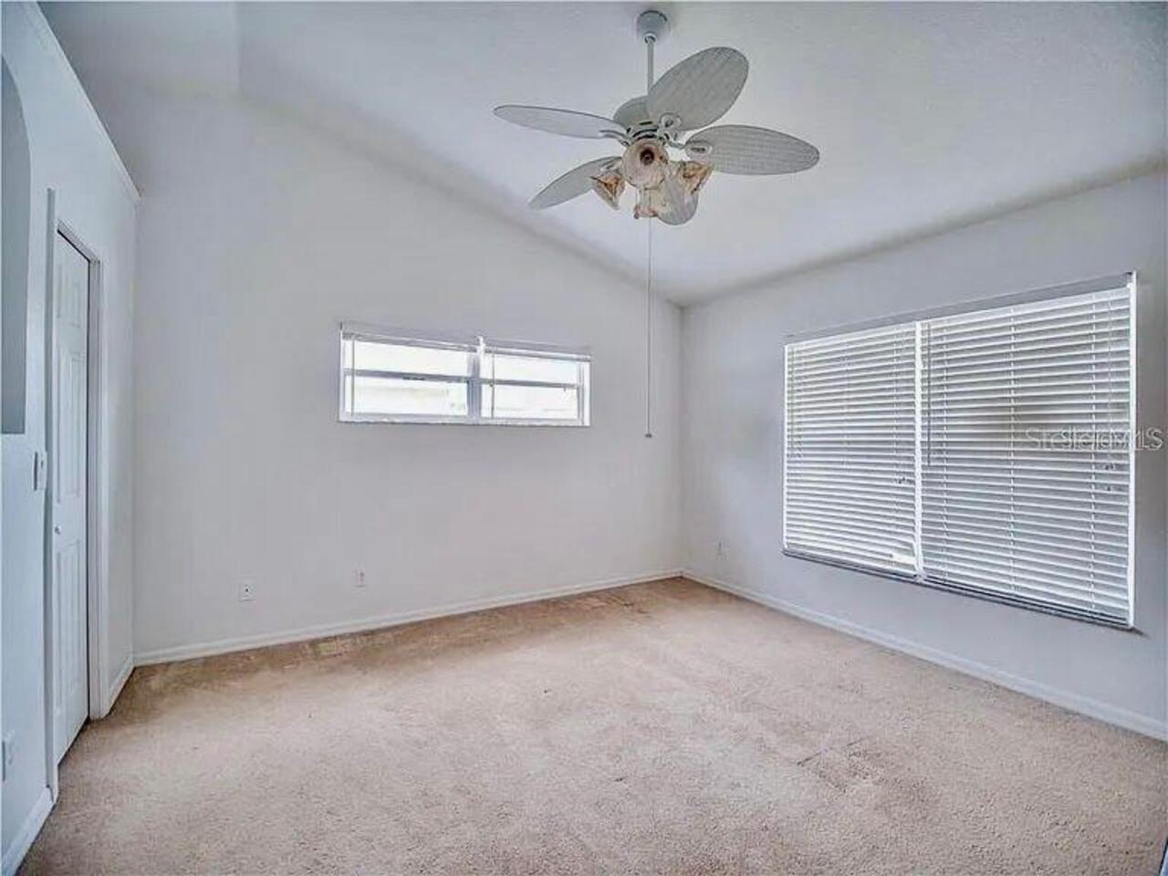 Listing Photo 17