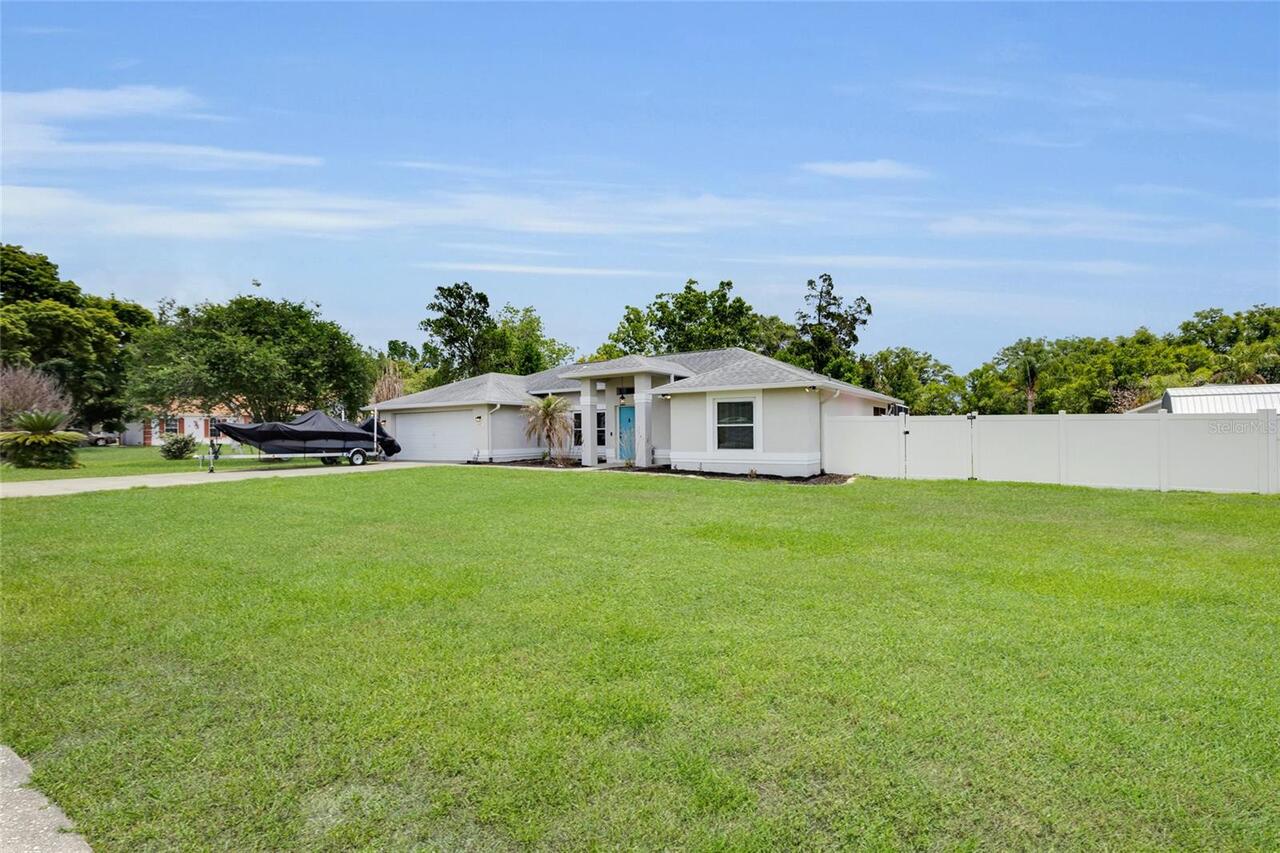 Listing Photo 7