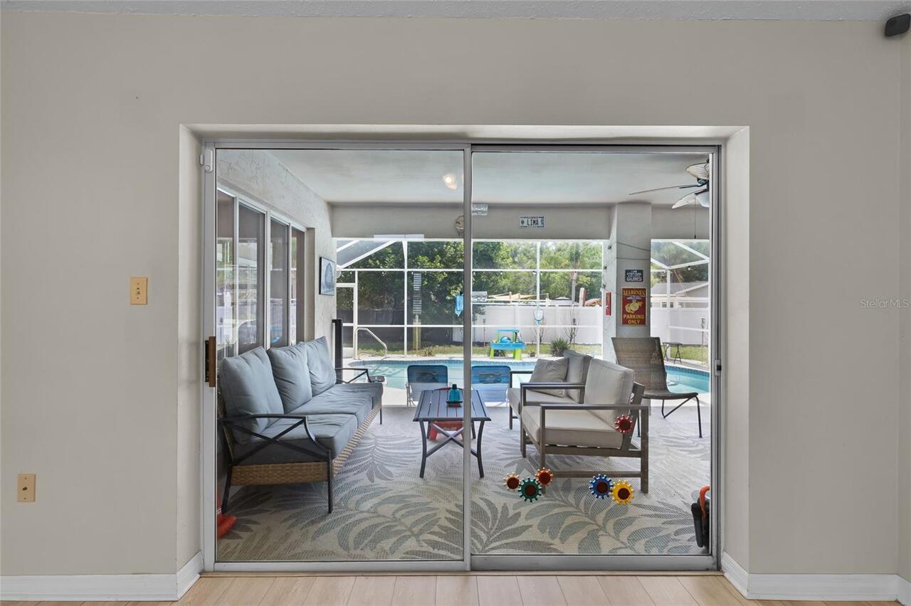 Listing Photo 14